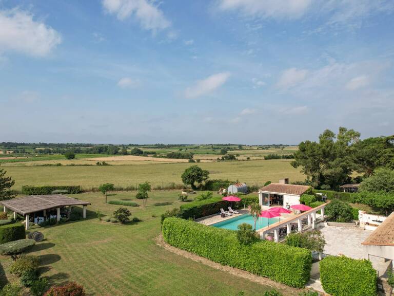 Villa avec piscine et spacieux terrain constructible  à 10 minut — photo 1
