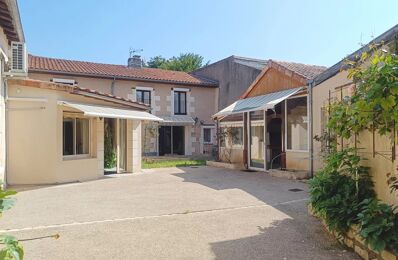 vente maison 317 000 € à proximité de Béruges (86190)