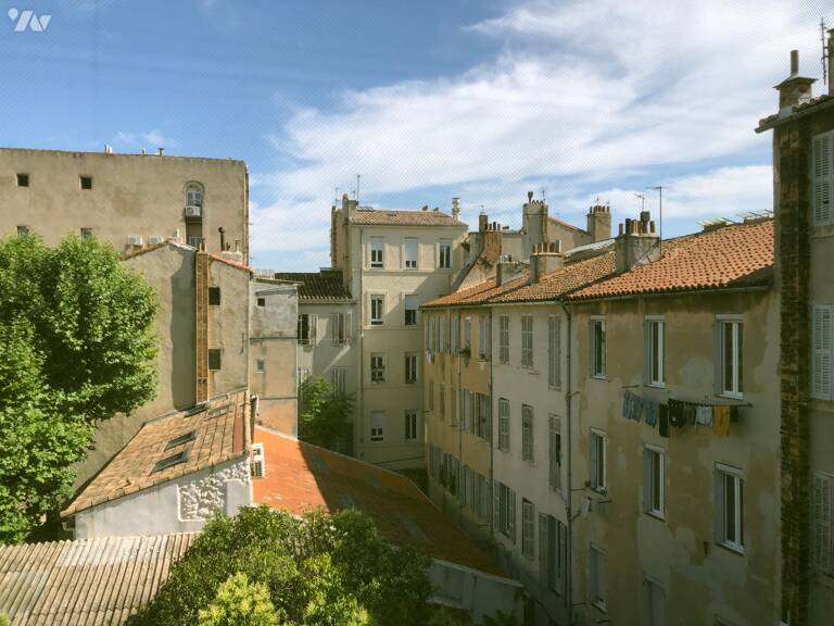Immeuble   — photo 1