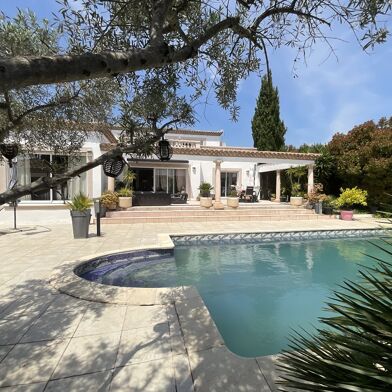 Maison 6 pièces 649000 €