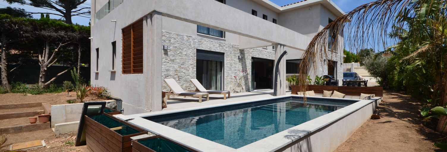 Maison 5 Pièces 152 m² à vendre à Sanary-sur-Mer (83110)