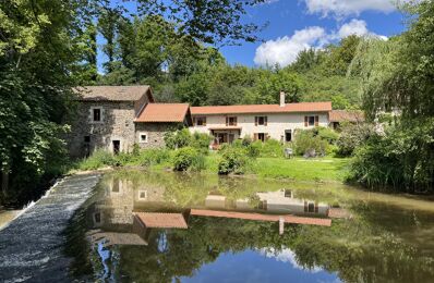 vente maison 349 000 € à proximité de Nieuil (16270)