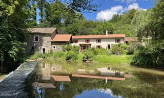 Maison 7 Pièces 261 m² à vendre à Confolens (16500)