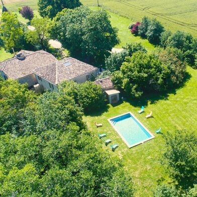 Maison 13 pièces 589000 €