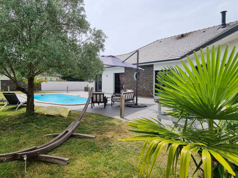 LESCAR - VILLA 180M², DOUBLE GARAGE ET PISCINE — photo 1