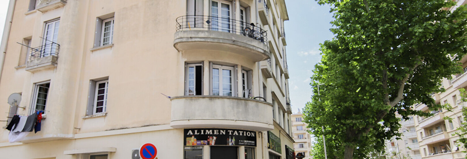 Immeuble  903 m² à vendre à Toulon (83100)