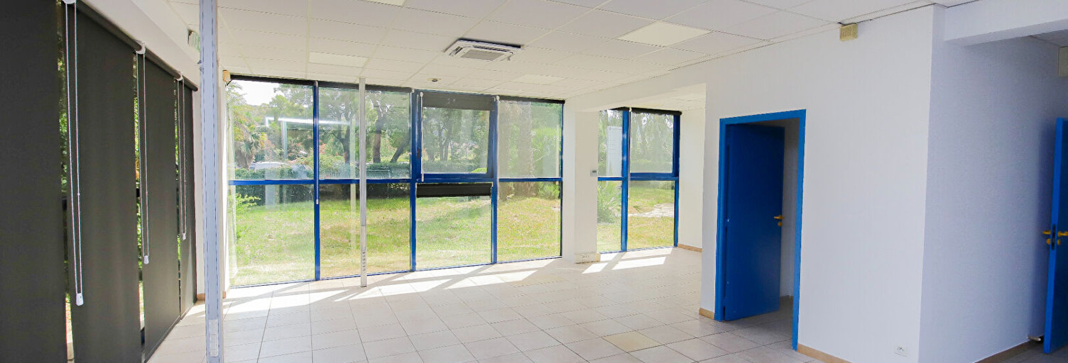 Commerce 2 Pièces 221 m² à vendre à Hyères (83400)