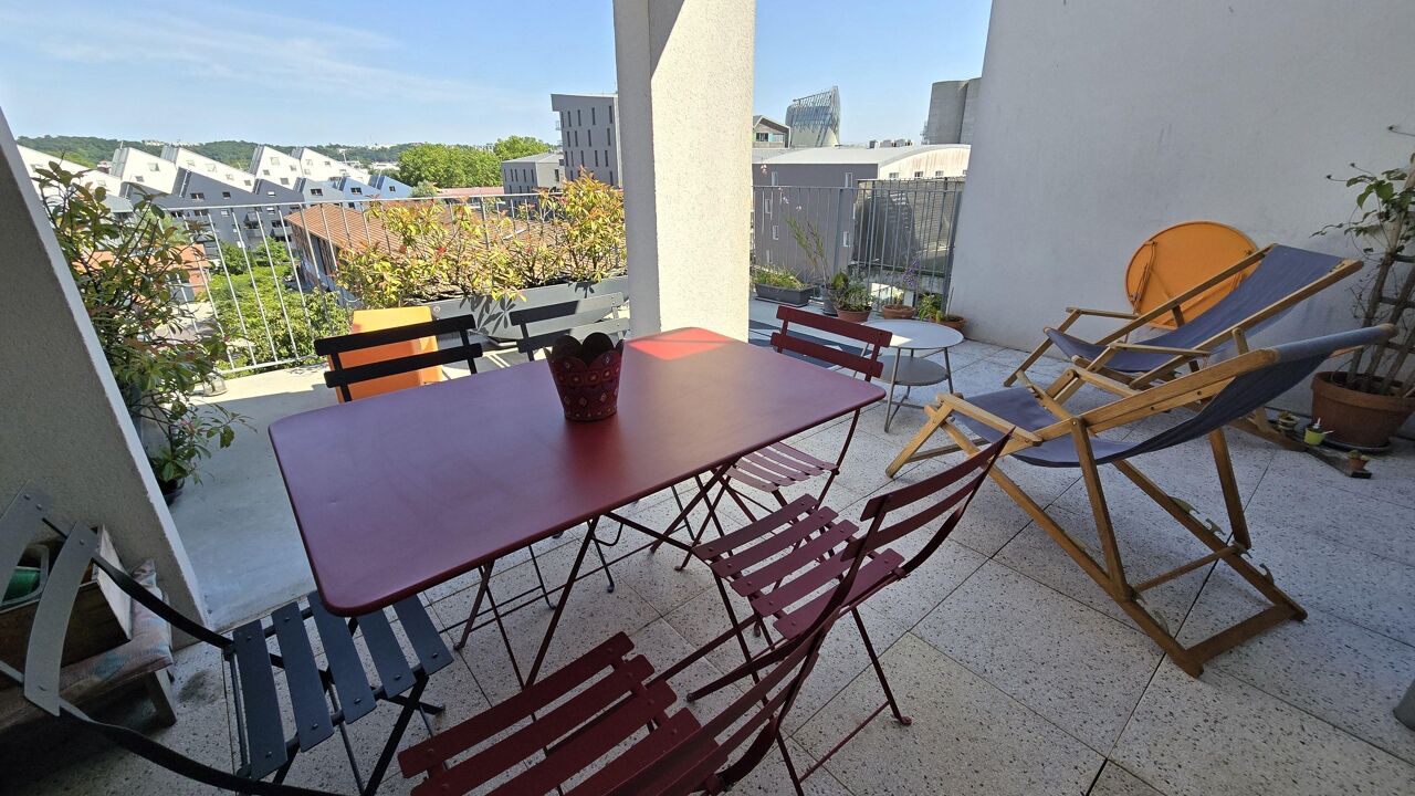 appartement 5 pièces 116 m2 à vendre à Bordeaux (33300)