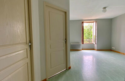 location appartement 445 € CC /mois à proximité de Saint-Germain-de-Lusignan (17500)