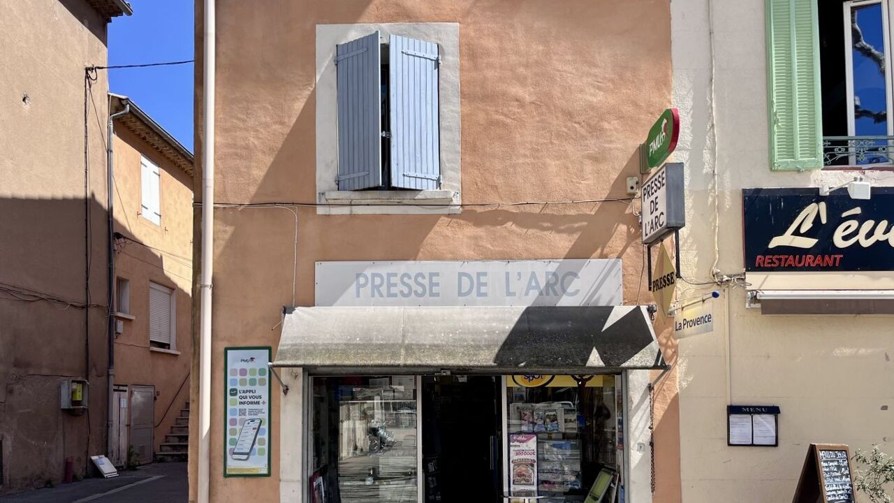 commerce  pièces 63 m2 à vendre à Rousset (13790)