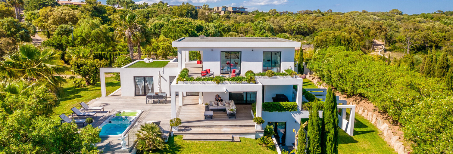 Maison 8 Pièces 278 m² à vendre à Zonza (20144)