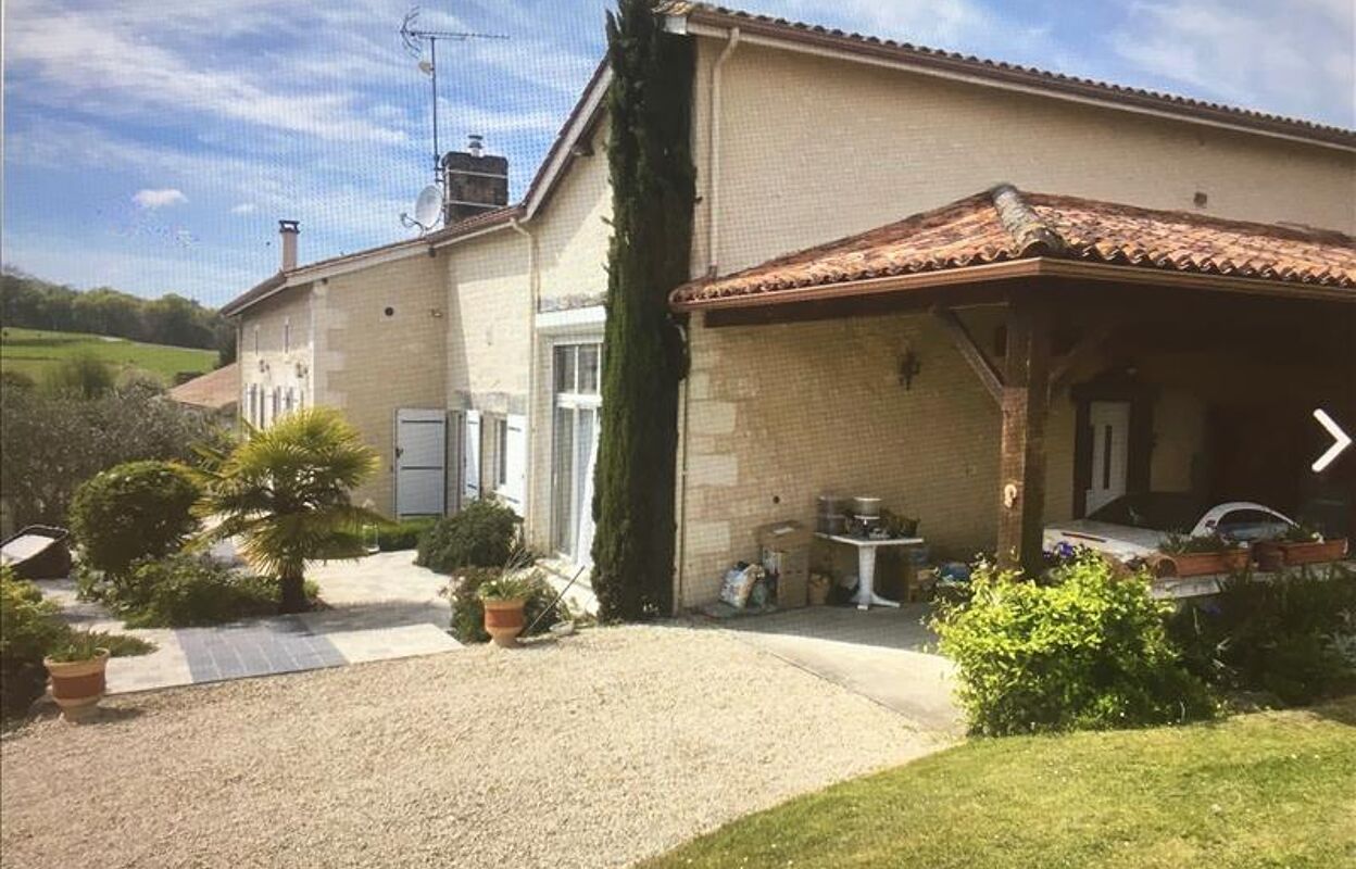 maison 7 pièces 197 m2 à vendre à Chalais (16210)