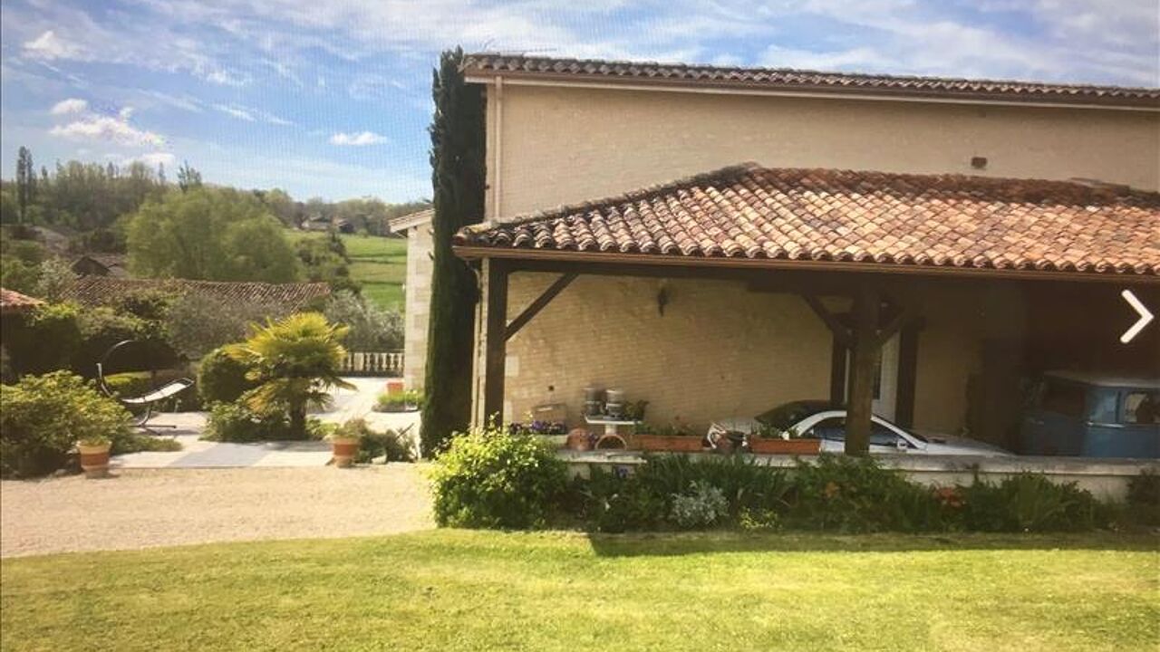 maison 7 pièces 197 m2 à vendre à Chalais (16210)