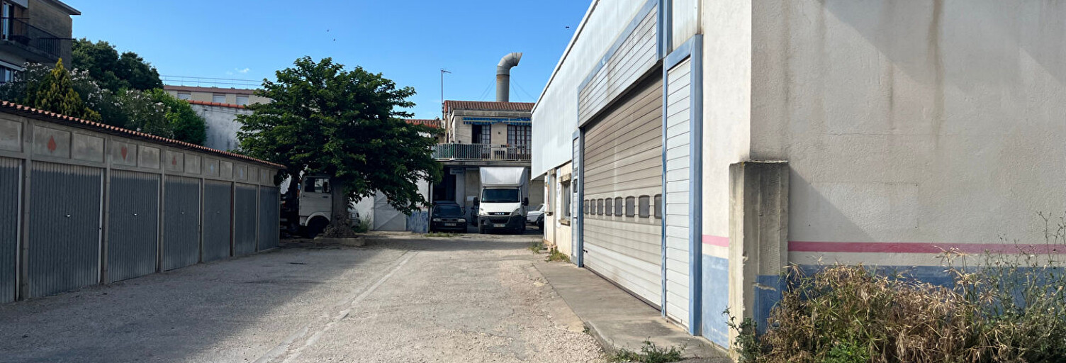 Commerce  870 m² à vendre à Tarascon (13150)