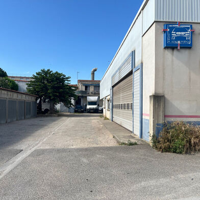 Commerce  1150000 €