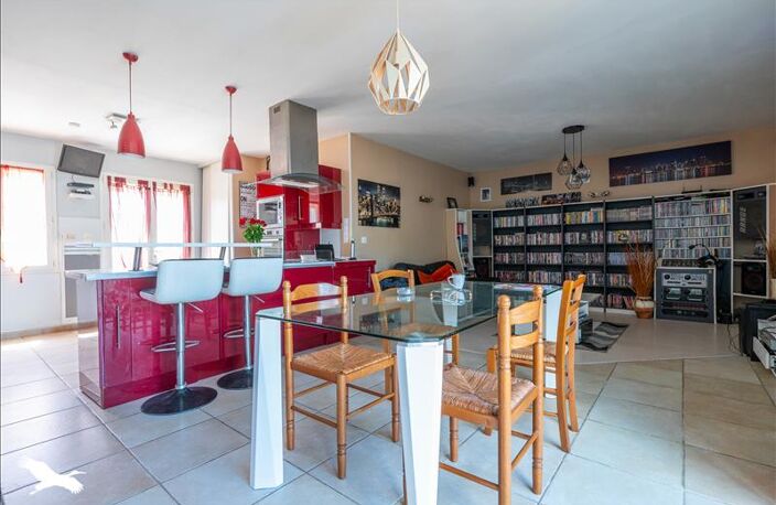 Vente maison 5 pièces 107 m² Saint-Pierre-d'Oléron (17310) — photo 3