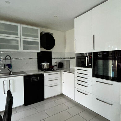 Maison 4 pièces 283550 €