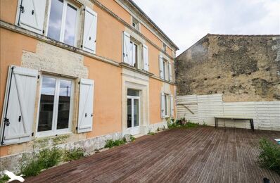 vente maison 213 000 € à proximité de Saint-Saturnin (16290)