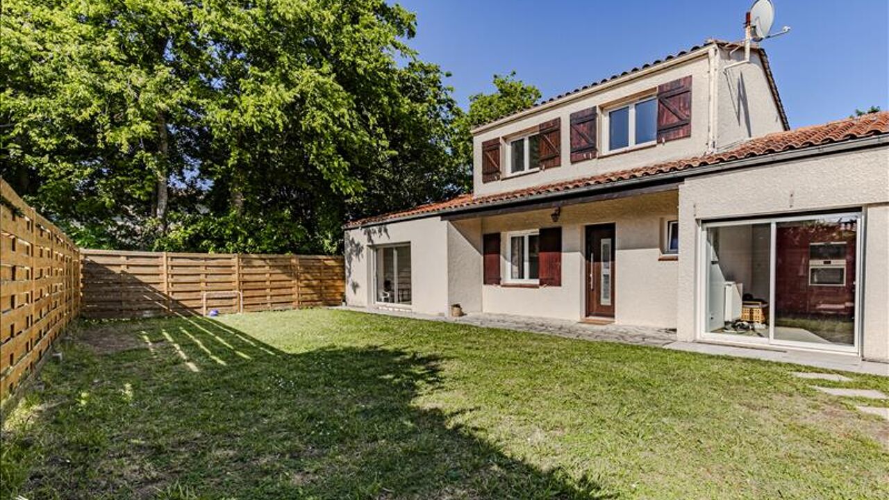 maison 7 pièces 138 m2 à vendre à Libourne (33500)