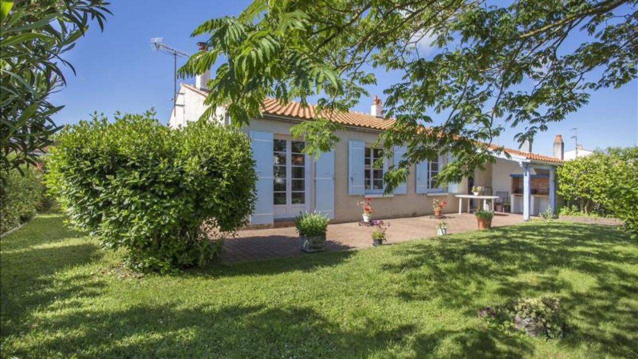 maison 4 pièces 80 m2 à vendre à Saint-Xandre (17138)