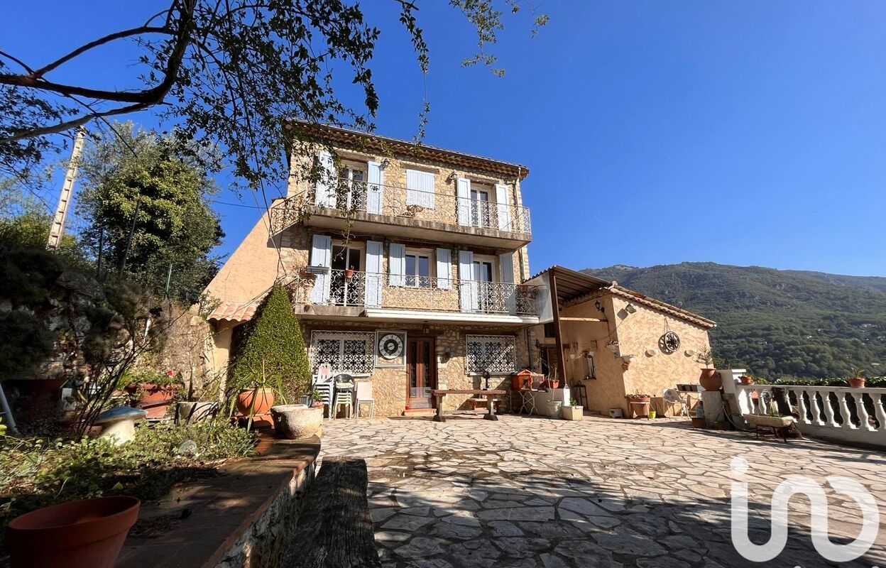 maison 7 pièces 138 m2 à vendre à Le Bar-sur-Loup (06620)