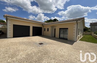 vente maison 347 000 € à proximité de Savigny-Lévescault (86800)