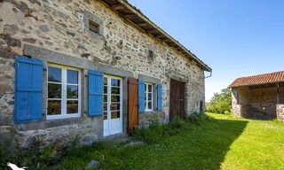 Maison 4 Pièces 205 m² à vendre à Busserolles (24360)
