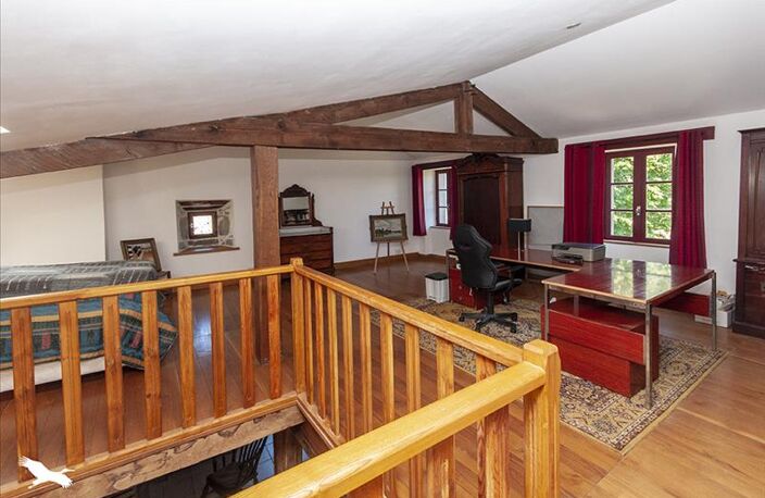 Maison en pierre de 4 pièces principales — photo 4
