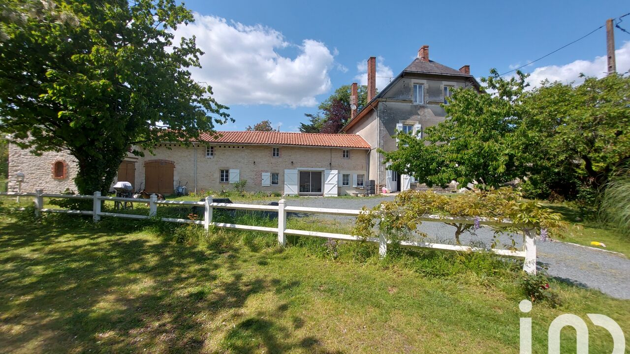 maison 15 pièces 291 m2 à vendre à Chantonnay (85110)