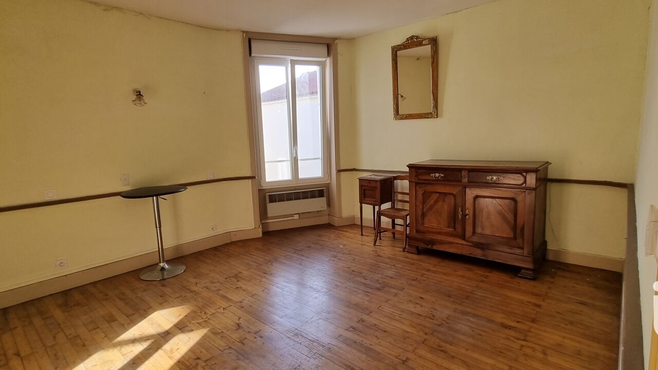 maison 6 pièces 106 m2 à vendre à Nalliers (85370)