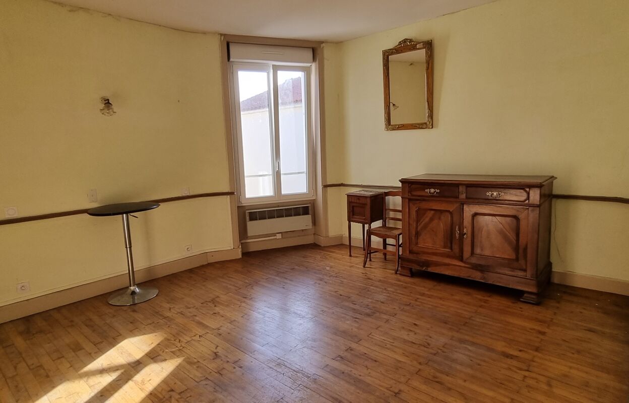 maison 6 pièces 106 m2 à vendre à Nalliers (85370)