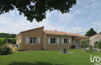 vente maison 272 000 € à proximité de Saint-Laurent-de-Jourdes (86410)