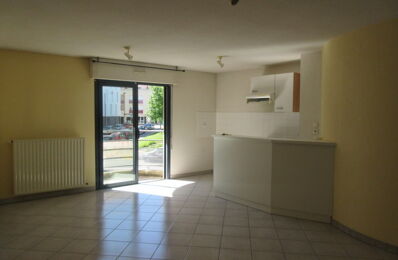 location appartement 428 € CC /mois à proximité de Salles-la-Source (12330)