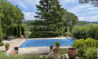 Maison 6 Pièces 177 m² à vendre à Saint-Paul-en-Forêt (83440)