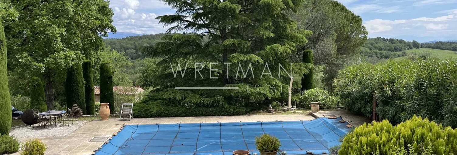 Maison 6 Pièces 177 m² à vendre à Saint-Paul-en-Forêt (83440)