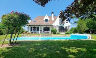 Maison 8 Pièces 261 m² à vendre à Bizanos (64320)