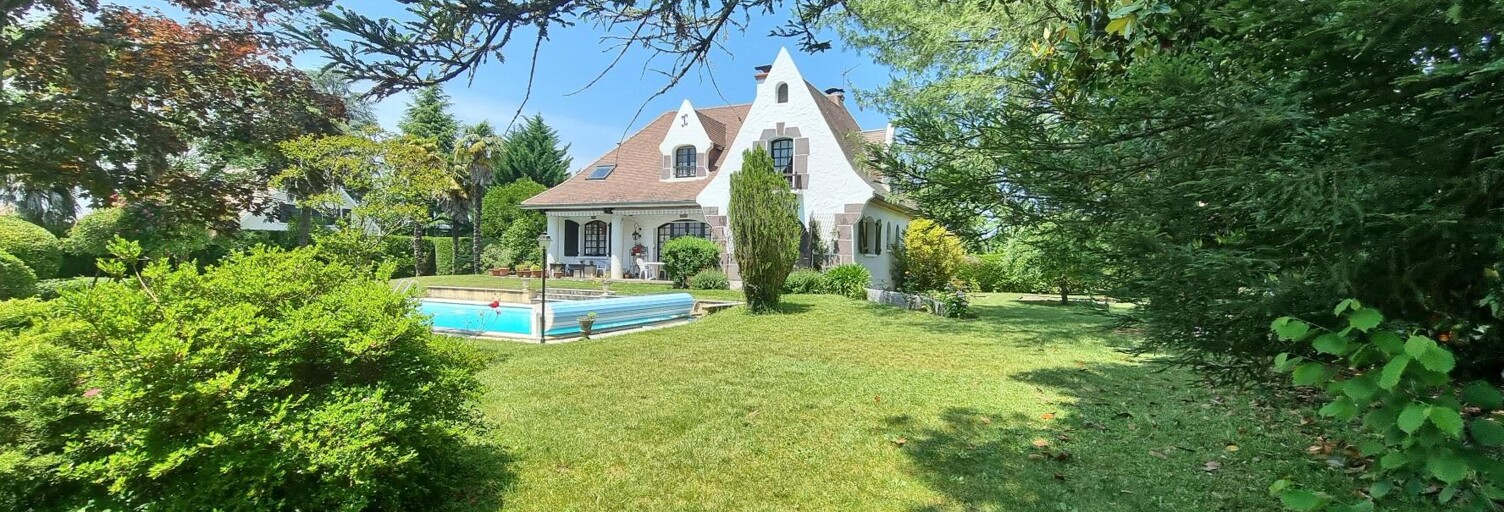 Maison 8 Pièces 261 m² à vendre à Bizanos (64320)