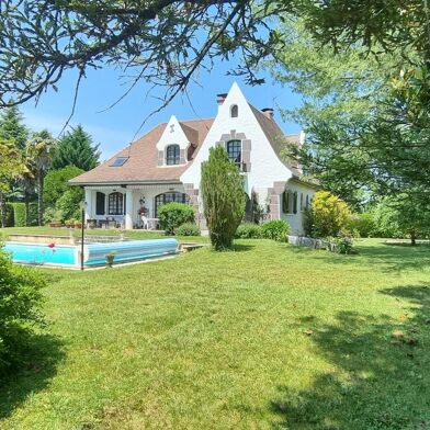 Maison 8 pièces 575000 €