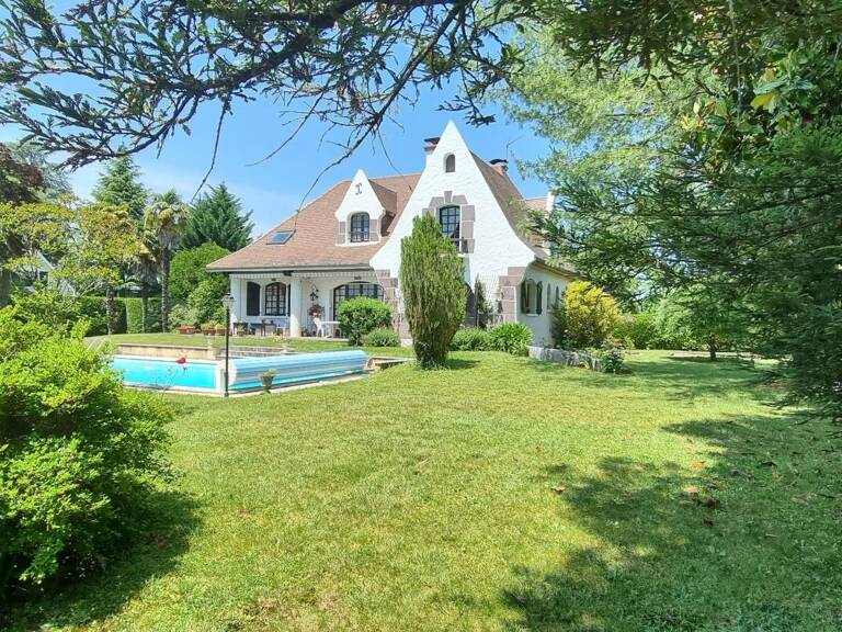 Maison À Vendre — photo 1