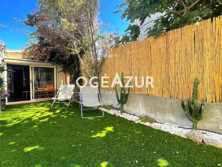 LOCATION SAISONNIÈRE ANTIBES - STUDIO 2 PERSONNES — photo 1