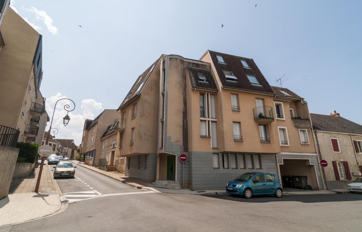 appartement 4 pièces 80 m2 à louer à La Châtre (36400)