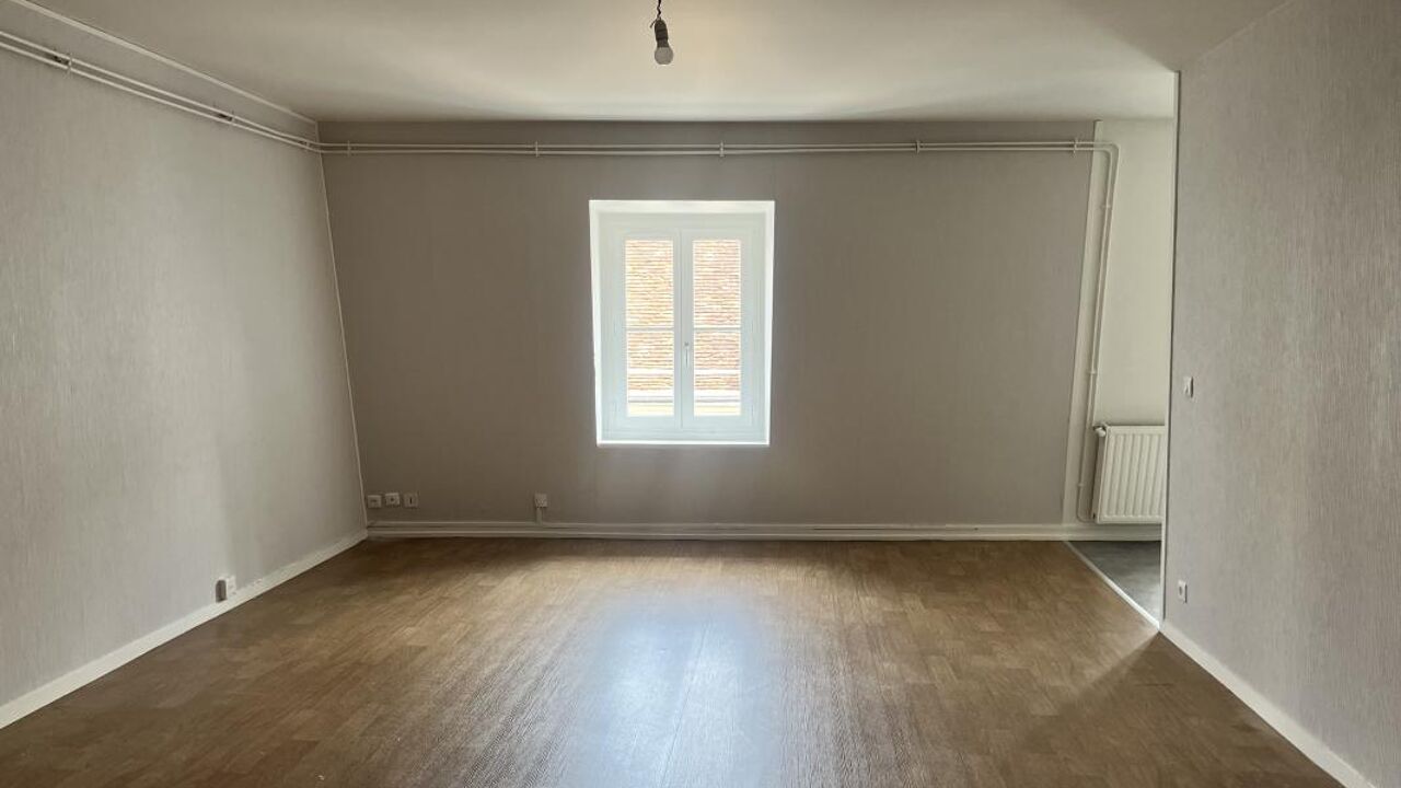 appartement 3 pièces 70 m2 à louer à La Châtre (36400)