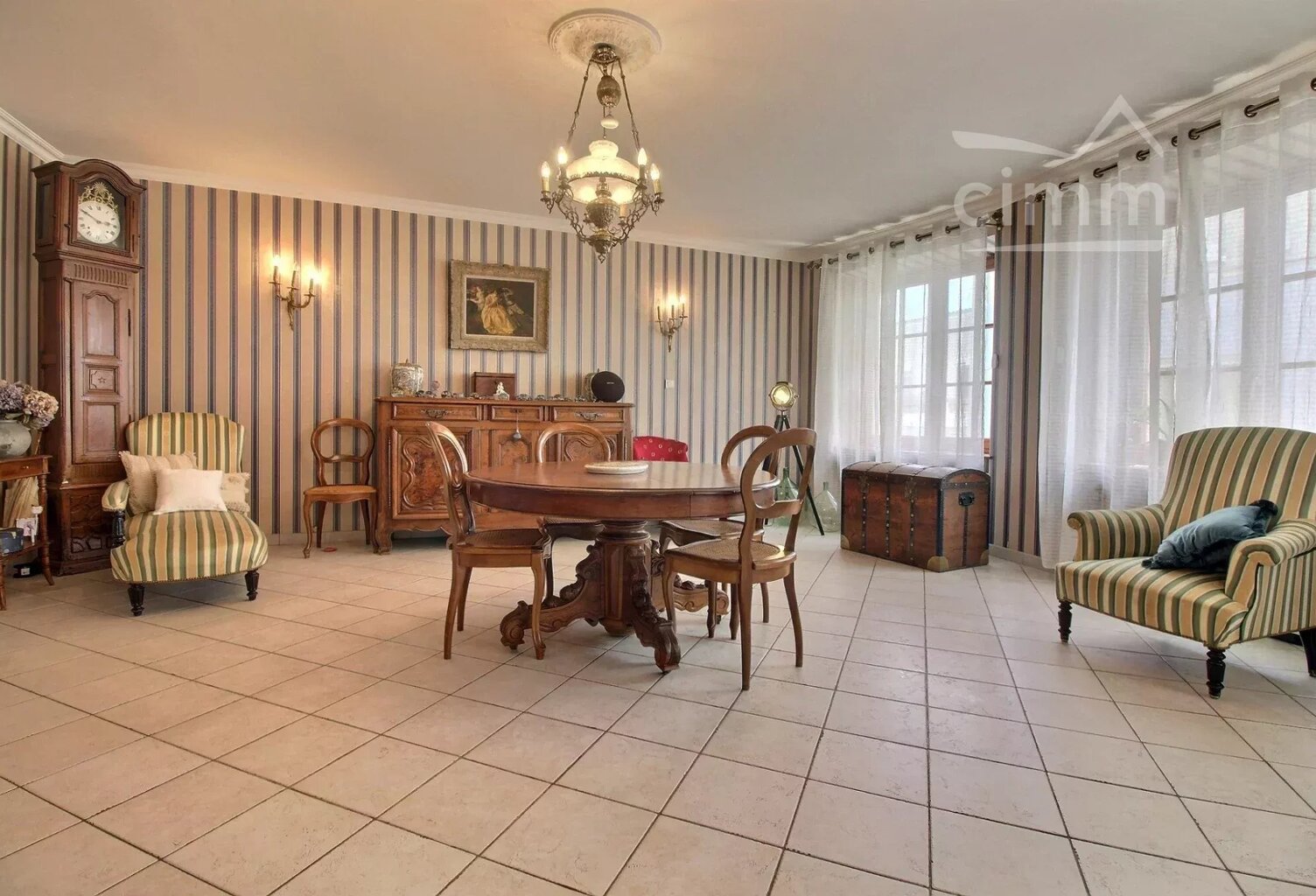 MAISON DE VILLE 185M² CHANAS (38) — photo 1