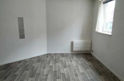 location appartement 470 € CC /mois à proximité de Willems (59780)
