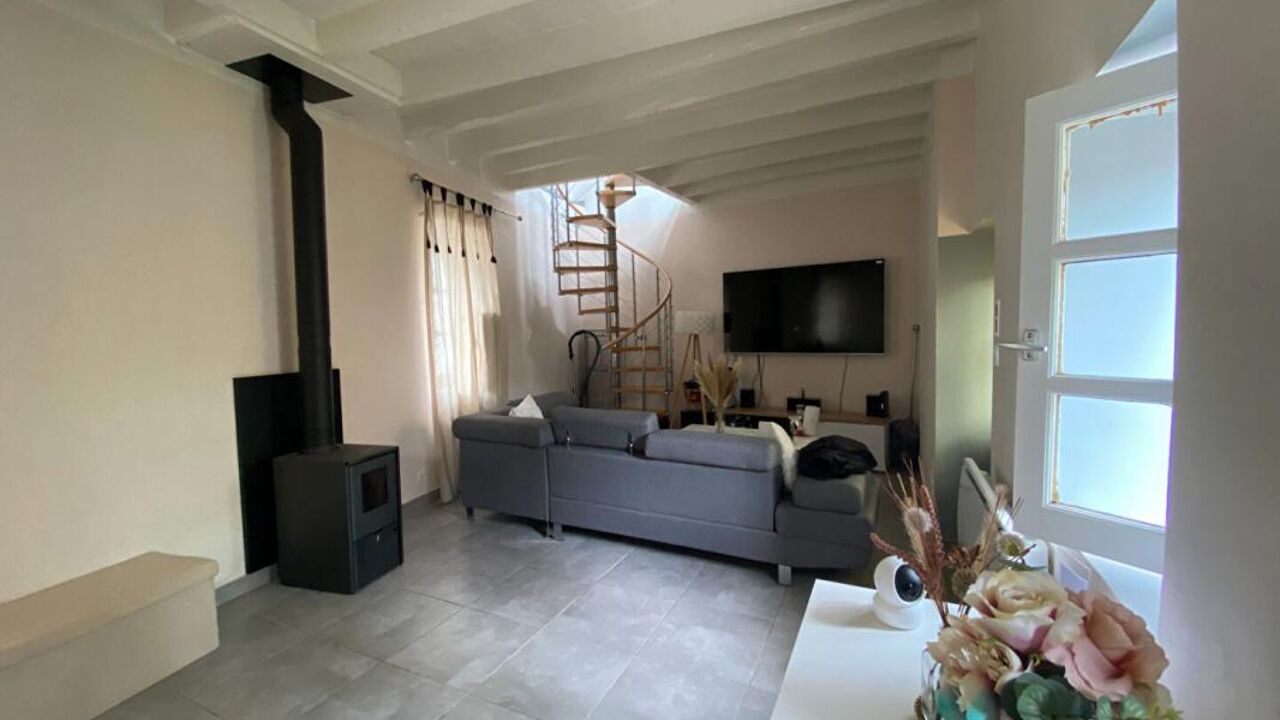 maison 2 pièces 70 m2 à vendre à Artonne (63460)