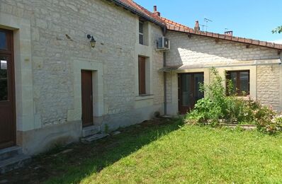 vente maison 135 200 € à proximité de Dangé-Saint-Romain (86220)