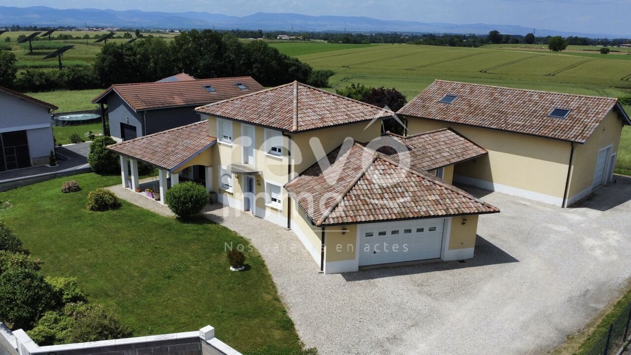 maison 4 pièces 161 m2 à vendre à Villeneuve (01480)