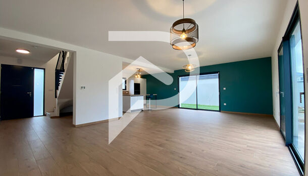 Villa / Maison 6 pièces  à louer Bezannes 51430