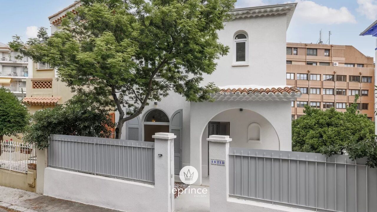 maison 7 pièces 136 m2 à vendre à Nice (06000)