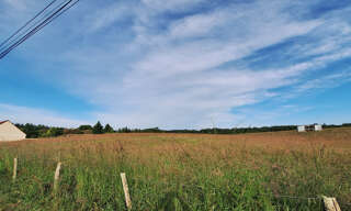 Terrain  1888 m² à vendre à Cerisiers (89320)